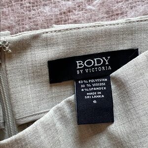 Victoria's Secret Beige Pencil Skirt